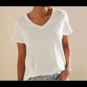 White t-shirt v neck